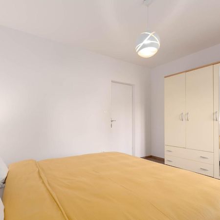 Newly Renovated Holiday Apartment Sirius ポレッチ エクステリア 写真