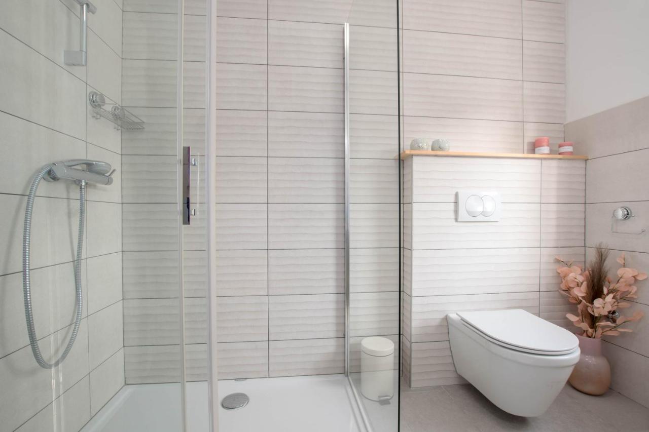 Newly Renovated Holiday Apartment Sirius ポレッチ エクステリア 写真